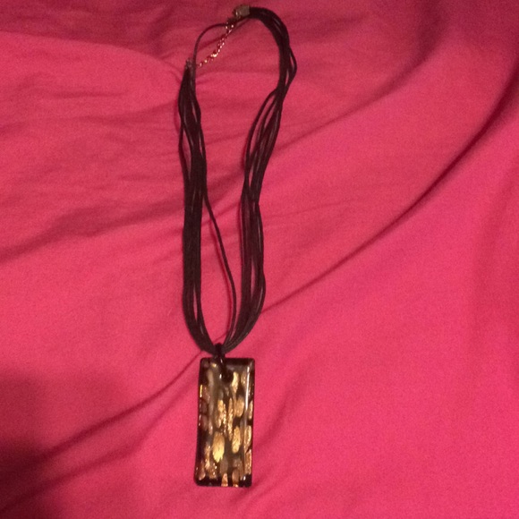 Jewelry - Picture 1 of 3